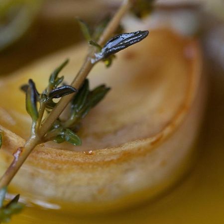 Wild Garlic Rooms 内尔斯沃思 外观 照片